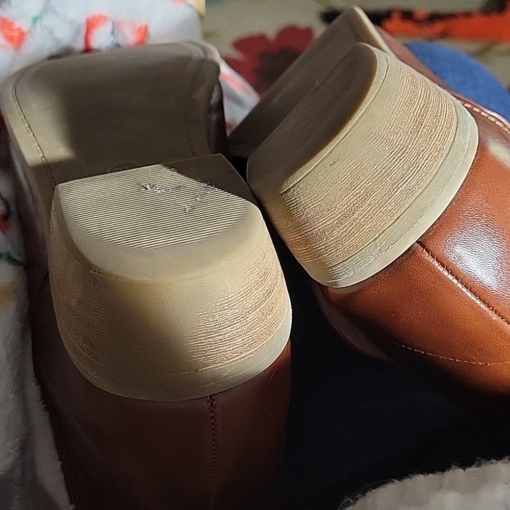 Universal Thread Shoes - image 8